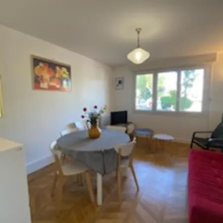 Bright 70m Cosy Near The *